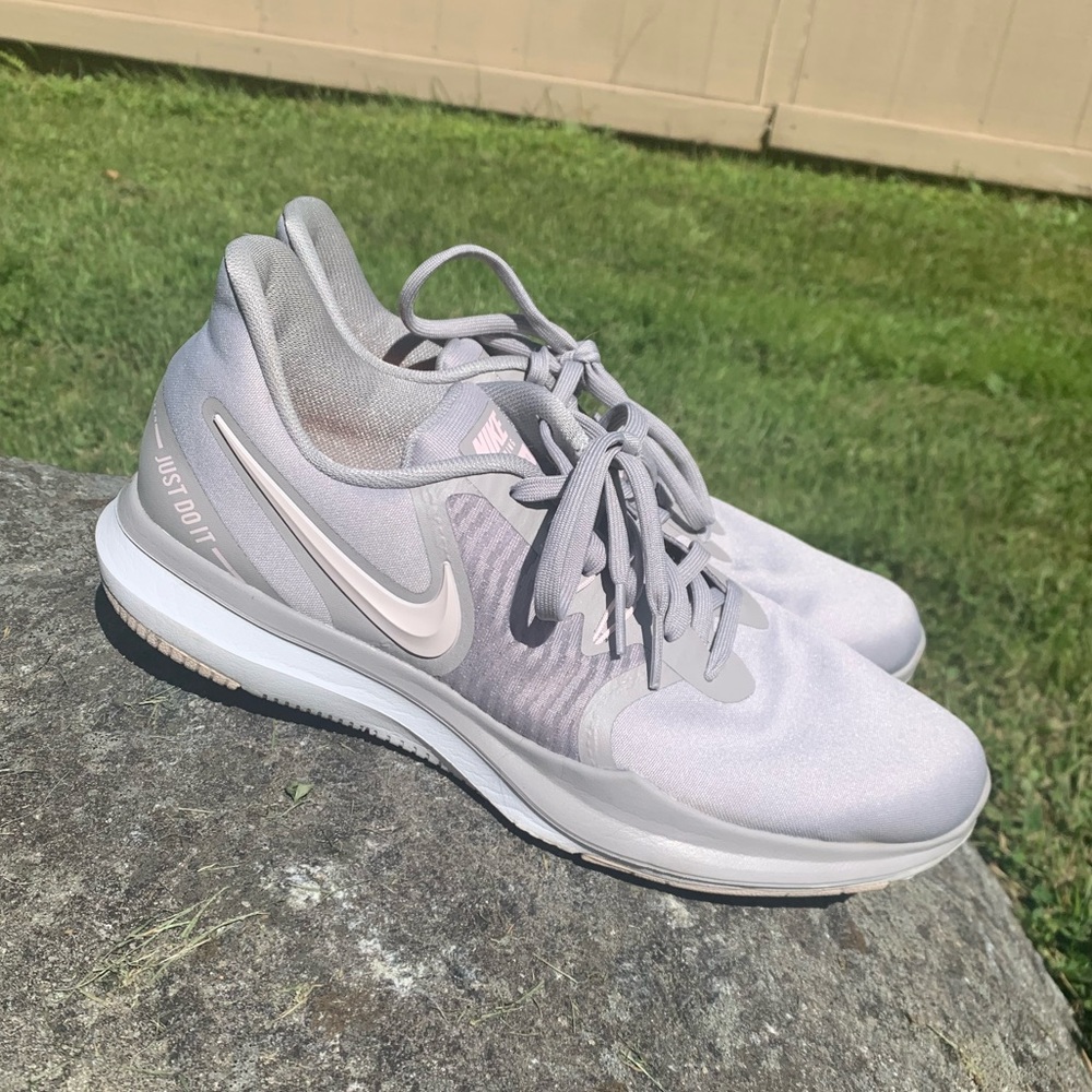 Nike TR8 running shoes